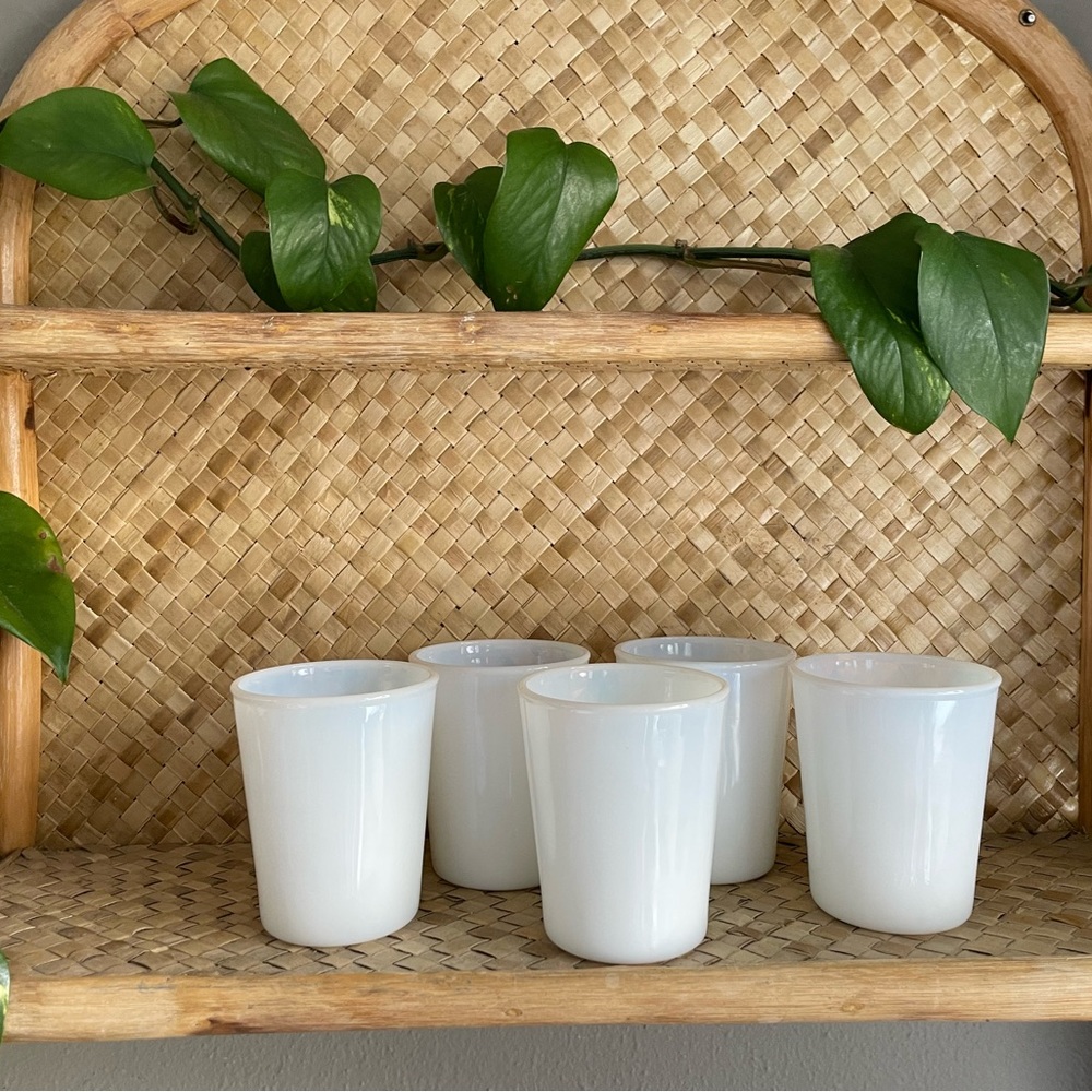 Set of 5 White Milk Glass 6 oz. Juice Cup Tumbler Opaque MCM Vintage 3.5" 70s